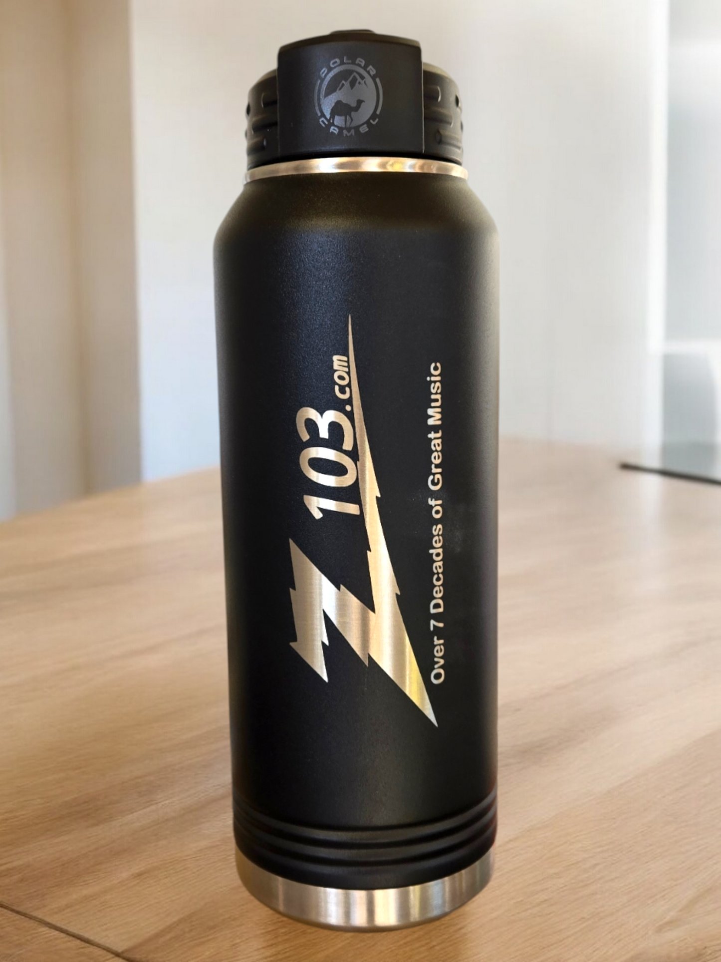 Z103 32oz Water Bottle